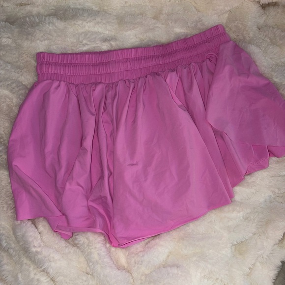 Amazon Pink Women's Athletic Shorts Flowy with Tie waist - Picture 2 of 2